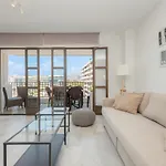 Vacation Apartment With Private Parking In Puerto Banus